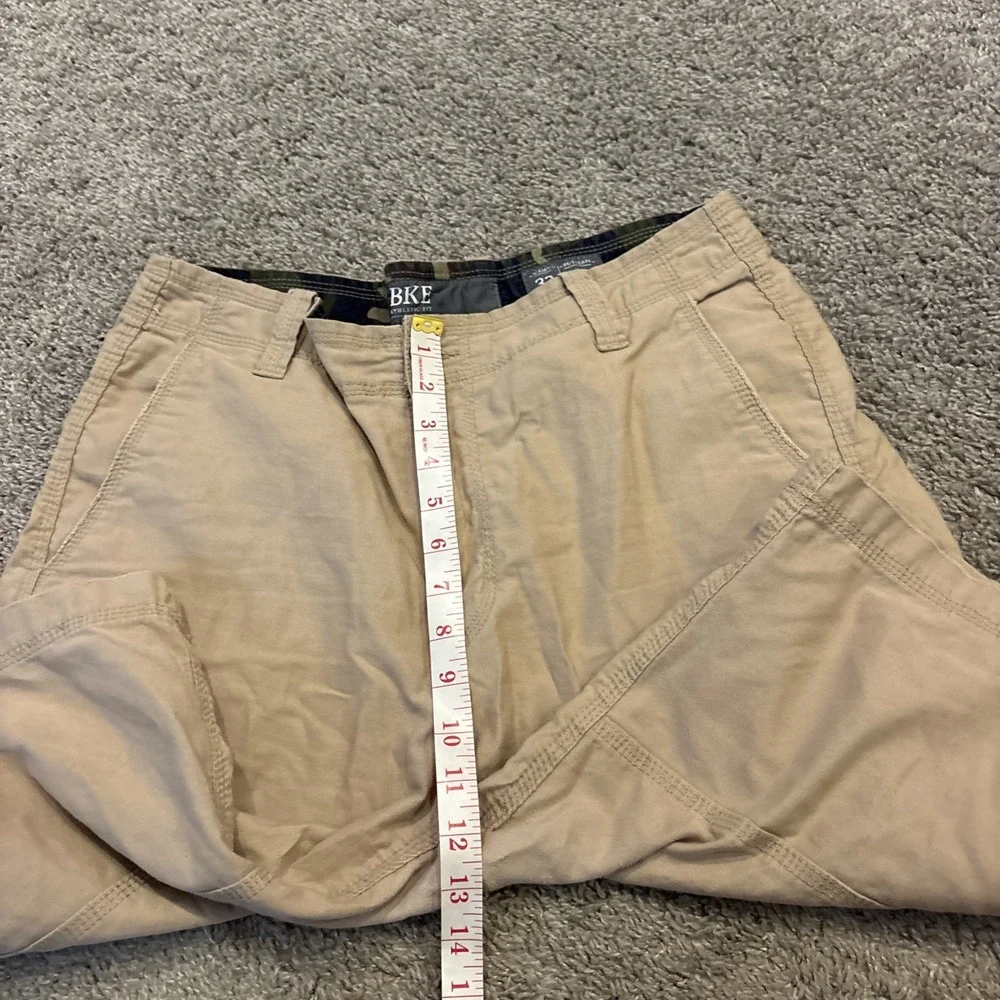 BUCKLE BKE CARGO SHORTS MENS 32 Waist 24 Out seam BEIGE ATHLETIC FIT Denim Jahn